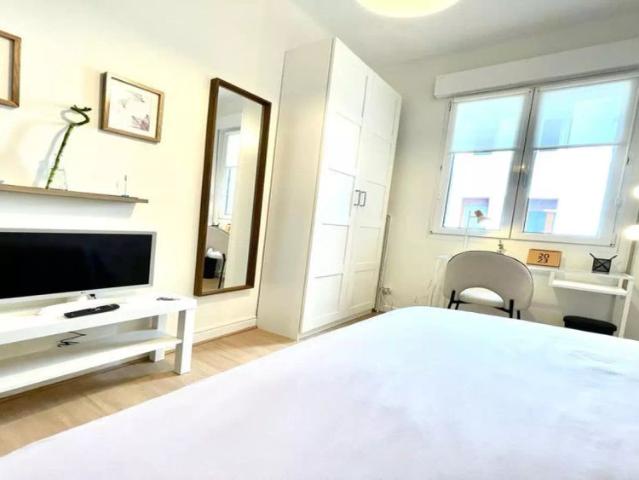 Room in shared apartment in Bilbo
