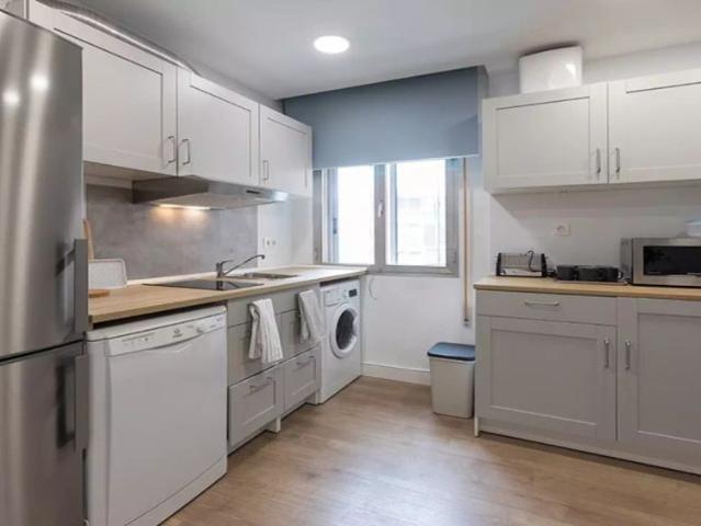 Room in shared apartment in Bilbao