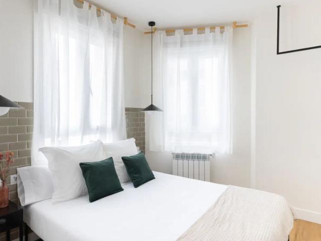 Room in shared apartment in Bilbao