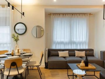 Room in shared apartment in Bilbao
