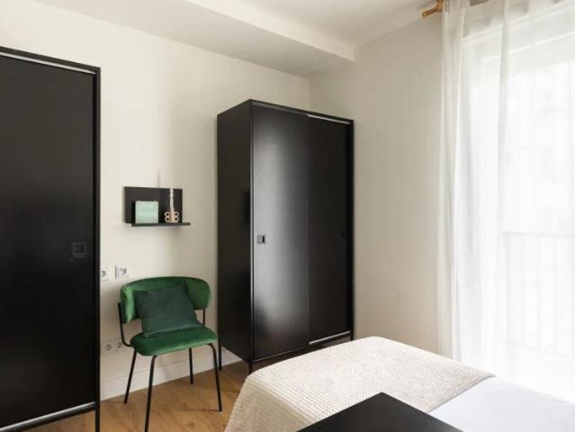 Room in shared apartment in Bilbao