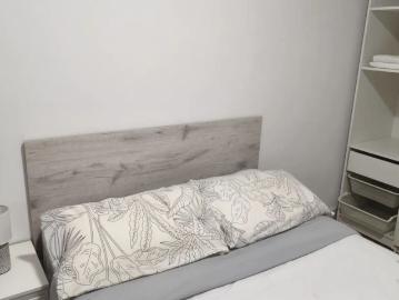 Room in shared apartment in Bilbao