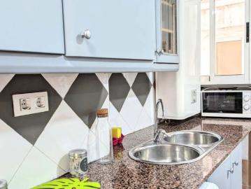 Room in shared apartment in Burjassot