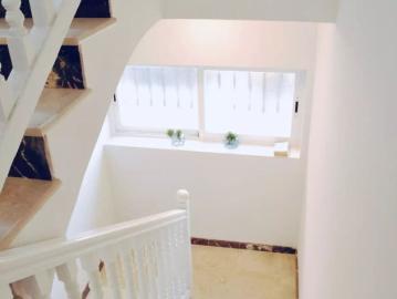 Room in shared apartment in Granada