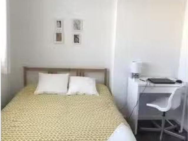 Room in shared apartment in Edinburgh