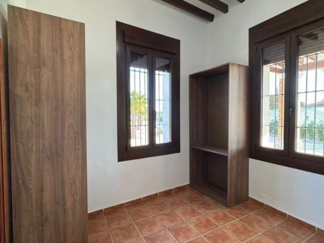 Room in shared apartment in Elx
