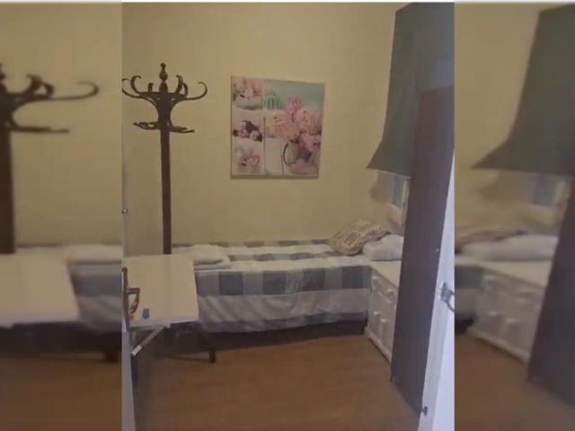 Room in shared apartment in Esplugues de Llobregat