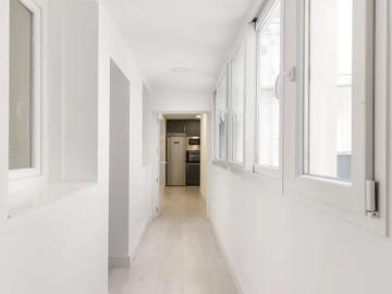 Room in shared apartment in Madrid