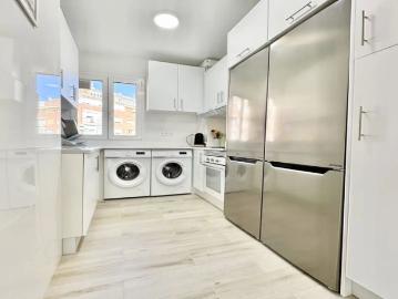 Room in shared apartment in Madrid