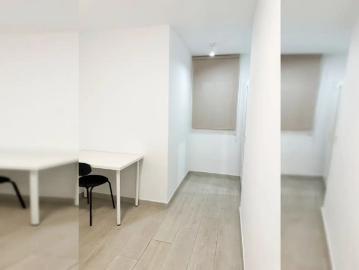 Room in shared apartment in Málaga