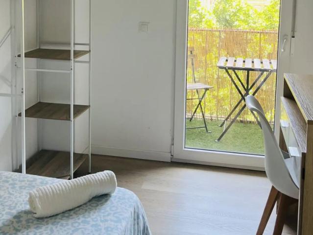 Room in shared apartment in Málaga
