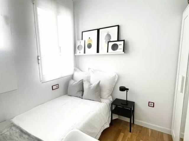 Room in shared apartment in Murcia