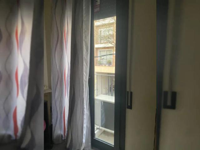 Room in shared apartment in Sabadell