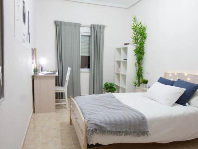 Room in shared apartment in Salamanca