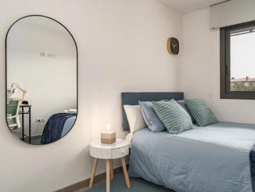 Room in shared apartment in Sant Cugat del Vallès