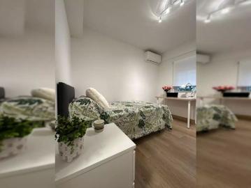 Room in shared apartment in Sevilla