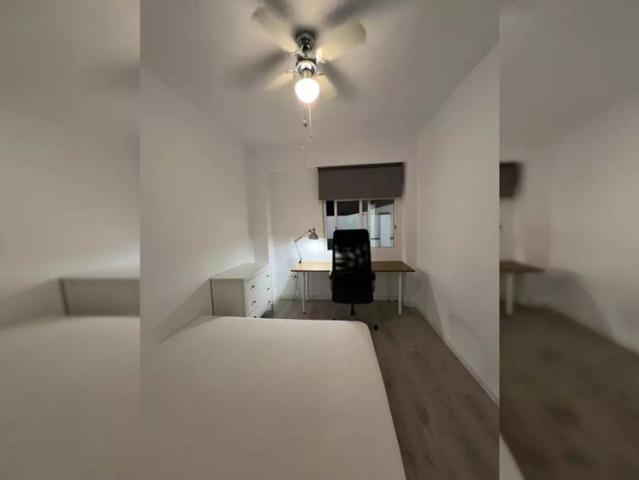 Room in shared apartment in València
