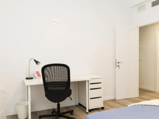 Room in shared apartment in Zaragoza