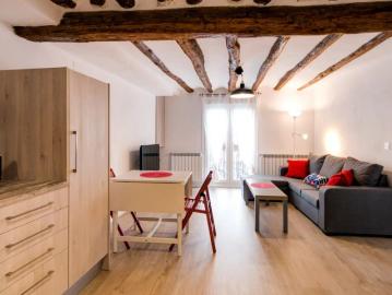 Room in shared apartment in Zaragoza
