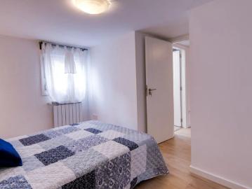 Room in shared apartment in Zaragoza
