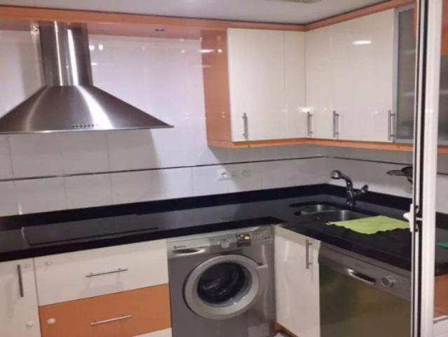 Room in shared apartment in Zaragoza