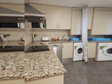 Room in shared apartment in Zaragoza