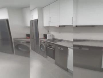 Room in shared apartment in Zaragoza