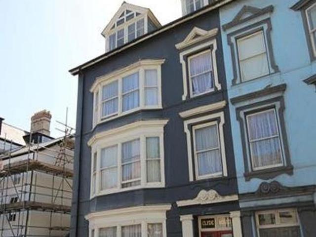 Room in Shared House, Queens Road 1 bed in a house share to rent £550 pcm £127 pw