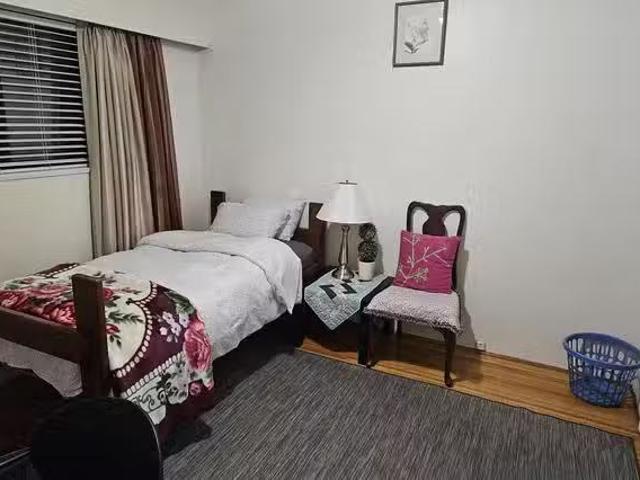 Room in 4 Bed 1 Bath Bedroom B
