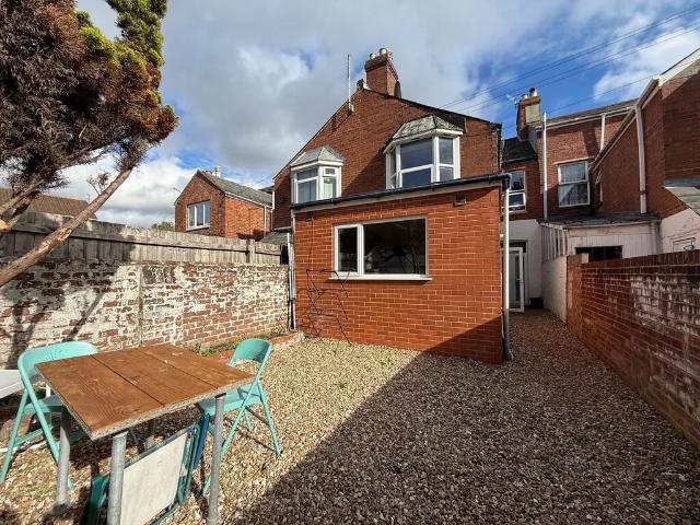 ROOM LETS, Alphington Road ref: 304912