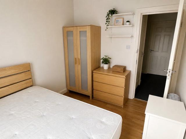✨Room private bathroom £1000 bills incl