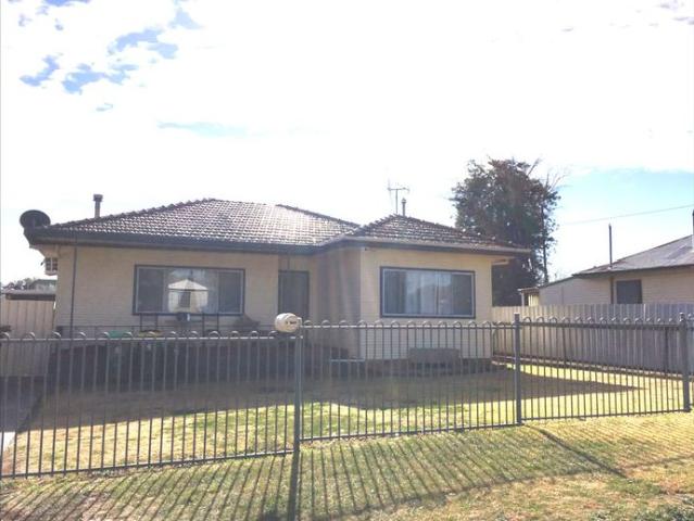 ROOM TO MOVE IN THIS LARGE SIZE HOME