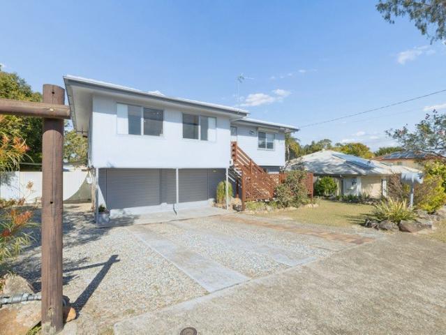 Potential Dual Living, Pool and Space for all the Toys