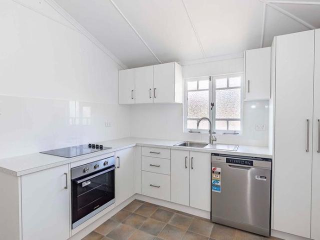 Room to Live, Work & Store – Highset Home with Large Shed