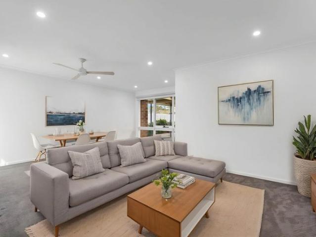 Room to Relax, Play and Entertain in Berwick!