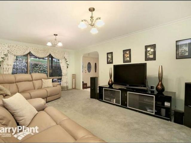 Room to Relax, Space to Entertain