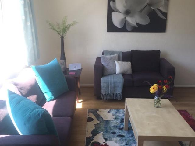 ROOM TO RENT