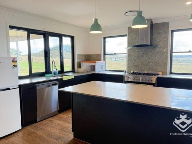 Room to rent in a Cosy house in a calm area