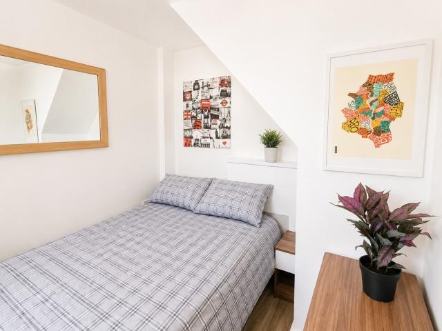 Room to rent on Walter Terrace, London