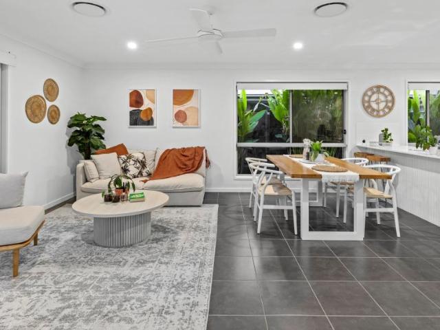 Room To Unwind with a Leafy Reserve Outlook