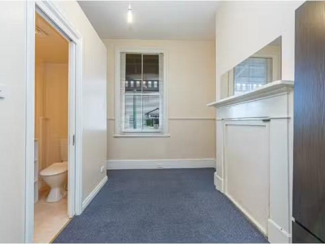 Room 1/47 Regent Street, SANDY BAY Property for rent Listed b.