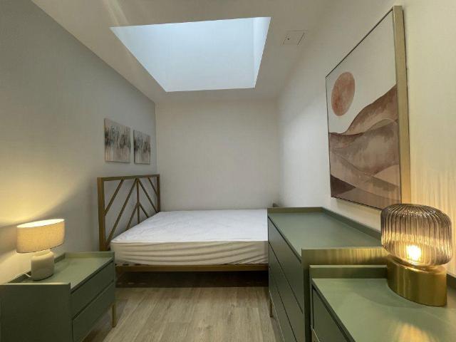 Room 1, 112 Aspect Point. 1 bed in a house share to rent £600 pcm £138 pw
