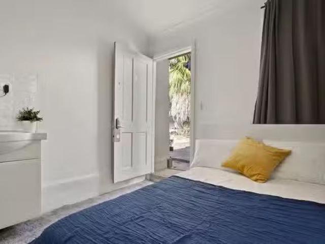 Room 1