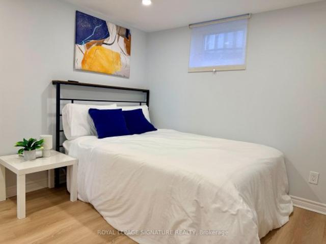 Room 1 450 Abington Avenue, Mississauga, ON, L5A 1L7 house for lease | Listing ID W13083 | Royal LePage