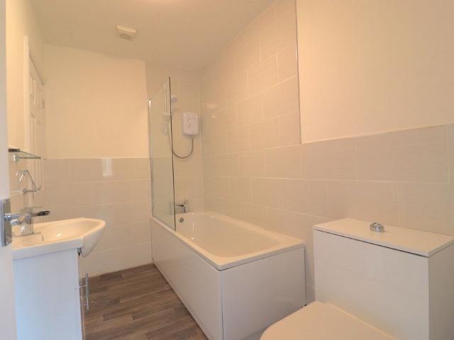 Room 1 GF, Flat 13, 55/57 Cathedral Road, Cardiff CF11 9HD