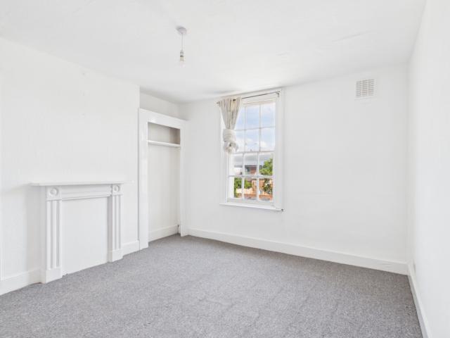 Room 1, Flat 2 50 St Georges Street, Cheltenham, Terraced