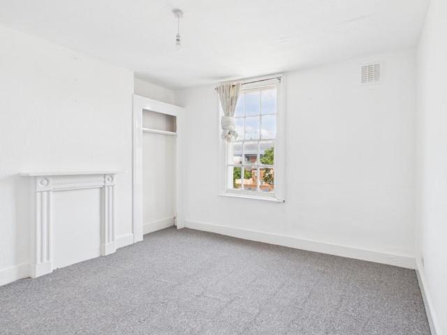 Room 1, Flat 2 50 St Georges Street. 4 bed terraced house to rent £500 pcm £115 pw