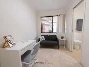 ROOM 1 Hellfire Drive, Darch, WA 6065