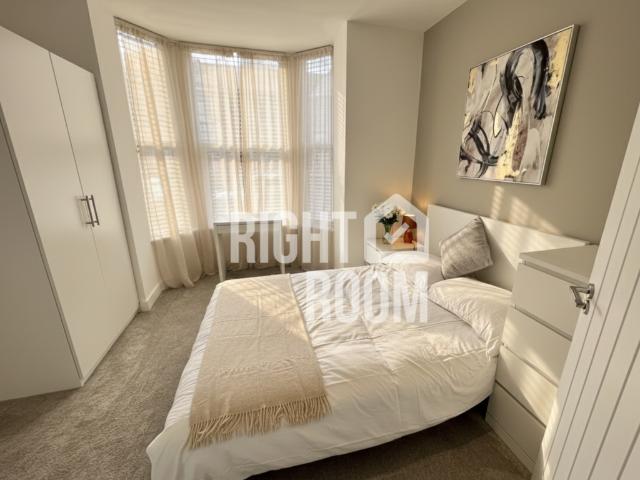 Room 1, Shadwell Road, Portsmouth PO2 1 bed in a house share to rent £795 pcm £183 pw