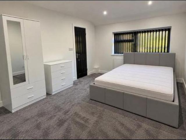 Room 1, Queen Margarets Road, Coventry 1 bed in a house share to rent £600 pcm £138 pw